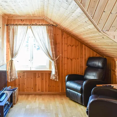 3 Bedroom Awesome In